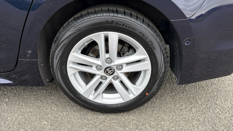 Toyota Corolla 1.8 VVT-i Hybrid Icon Tech 5dr CVT Hybrid Estate